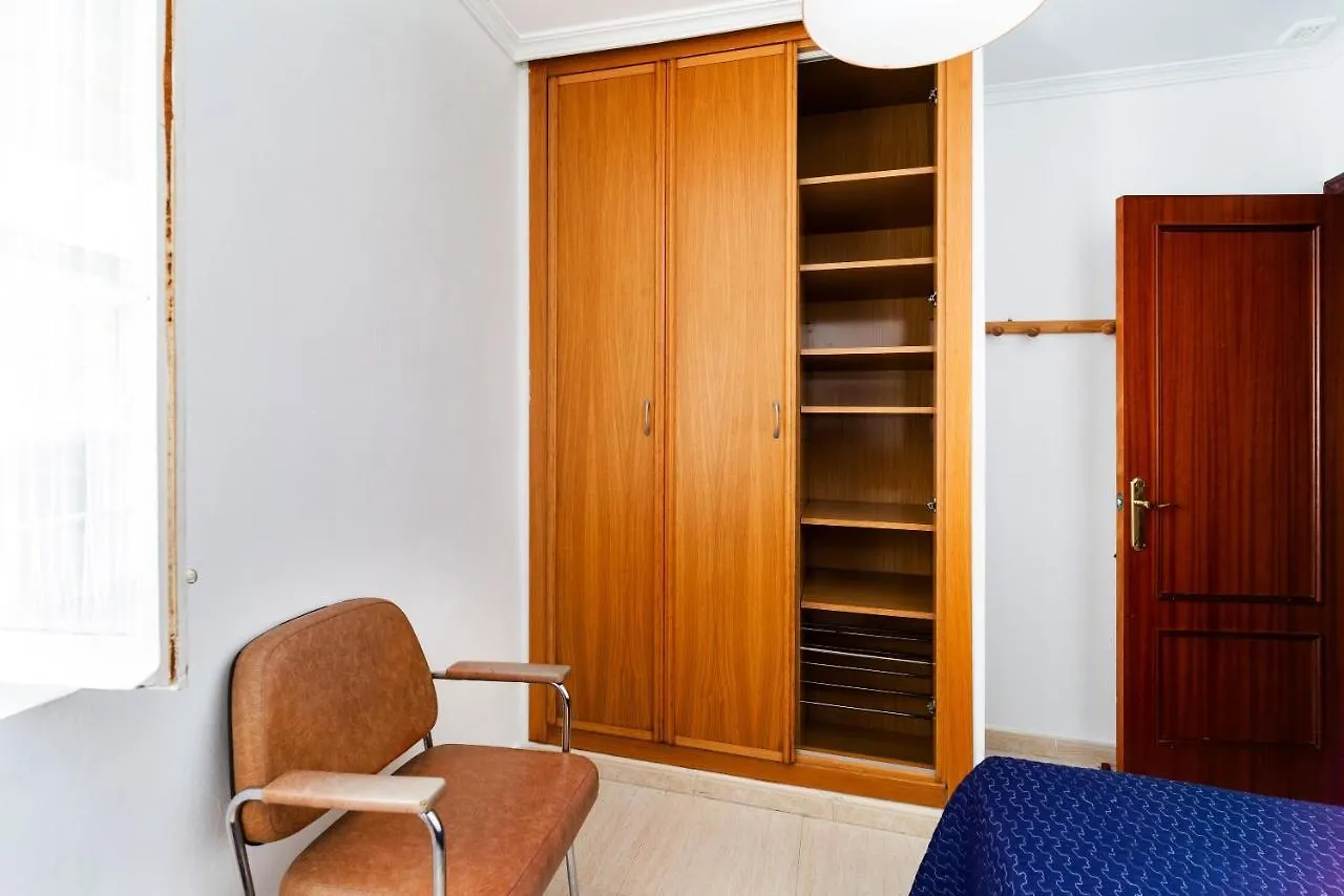 アパート Luminoso Apartamento En カディス